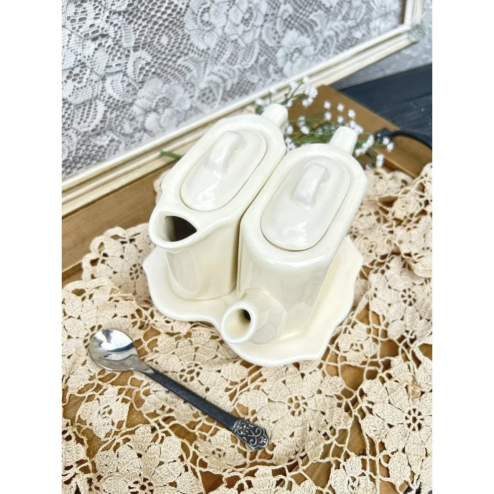 2001 RESTORATION HARDWARE CREAM STONEWARE TEA FOR TWO TEAPOTS SET WITH TRIVET